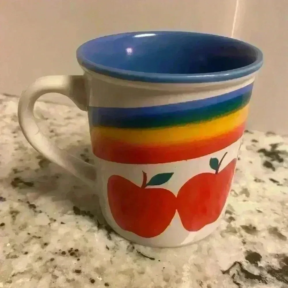 Vintage Potpourri Press coffee mug 1992 “I touch tomorrow I teach” EUC